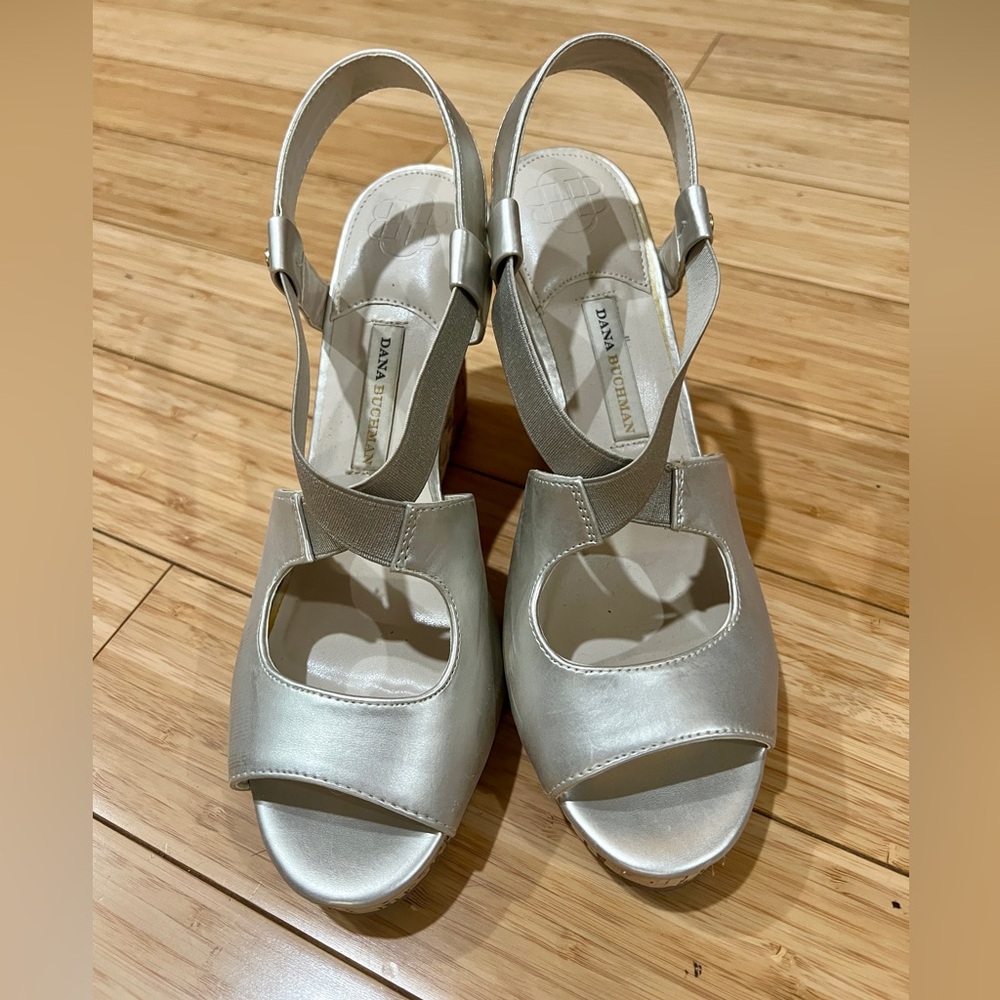 Dana Buchman Metallic Silver Wedge Platform dressy sandals